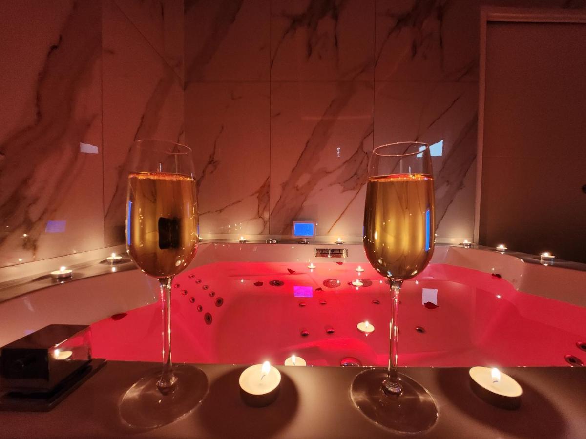 Suite Romantique Spa/Sauna En Avignone Esterno foto